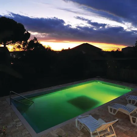 Holiday home 8 Bedroom Gorgeous In Kozino